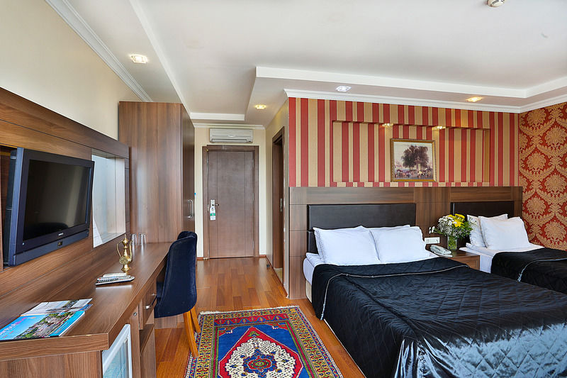 The Istanbul Hotel Kültér fotó